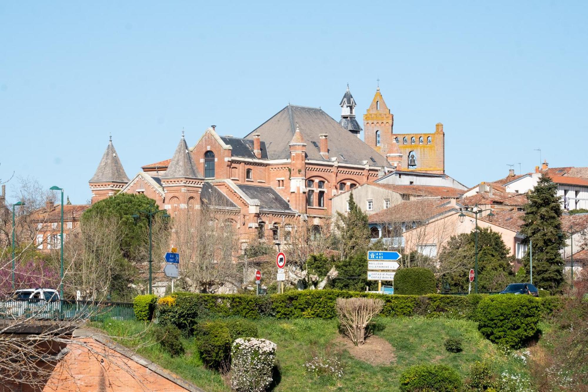 Evasions-Echappee, Centre-Ville, Gare Auterive  Екстер'єр фото